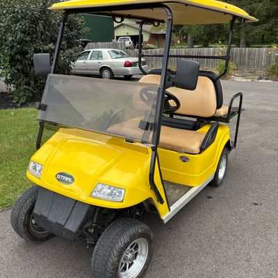 Sale Photo Thumbnail #11: Star EV Electric Four-Passenger Golf Cart