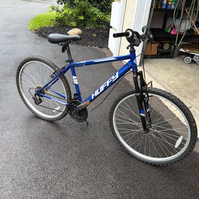 Sale Photo Thumbnail #22: Huffy Rock Creek 26-Inch Mountain Bicycle