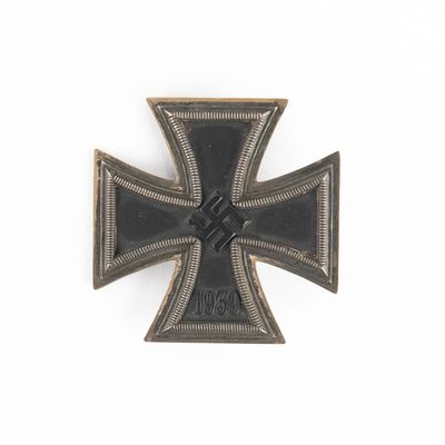 Sale Photo Thumbnail #186: WWII Iron Cross 1st Class Eisernes Kreuz 1. Klasse