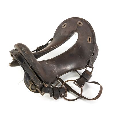 Sale Photo Thumbnail #109: M1904 McCllelan Cavalry Saddle