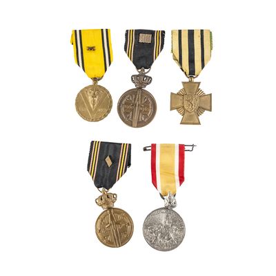 Sale Photo Thumbnail #259: Assorted Medals- 4 Belgian, 1 Thai