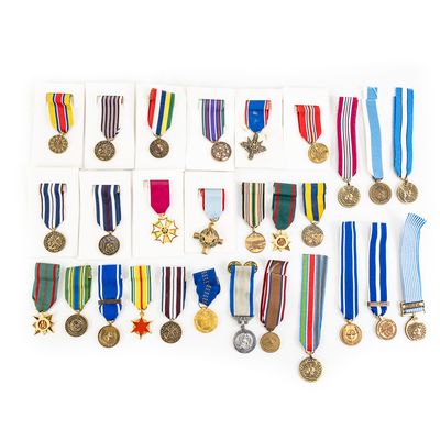 Sale Photo Thumbnail #267: 28 Miniature Medals Great Collection