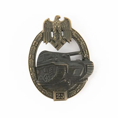 Sale Photo Thumbnail #180: WWII Panzer Assault Badge (PAB) 25 Engagements