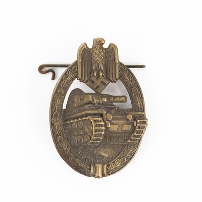 Sale Photo Thumbnail #36: WWII German Panzer Assault Badge