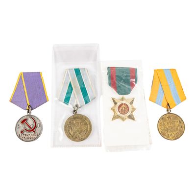 Sale Photo Thumbnail #295: Soviet and Vietnam War Medals