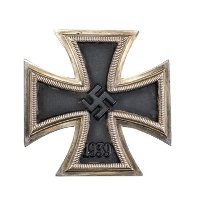 Sale Photo Thumbnail #155: WWII German 1939 Iron Cross 1st Class Pin