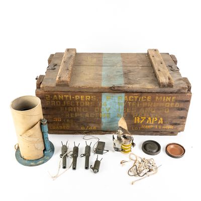Sale Photo Thumbnail #305: US M7A1 Practice Anti-Personnel Mine Set