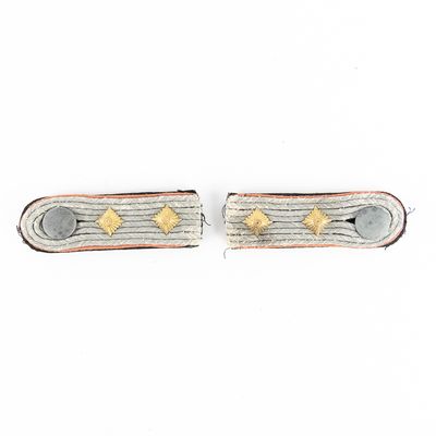 Sale Photo Thumbnail #170: WWII German Military Shoulder Boards / Epaulets