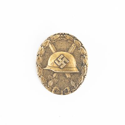 Sale Photo Thumbnail #34: WWII German Wound Badge