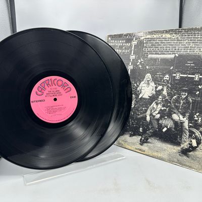 1971 Capricorn Records The Allman Brothers Band At Fillmore East 2-LP Vinyl Album - SD 2-802
