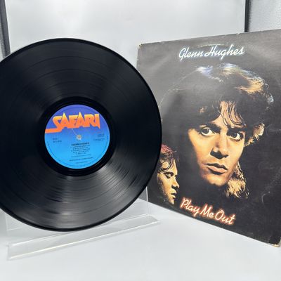 Glenn Hughes: Play Me Out (1977), UK pressing, minor edge/spine wear (Rock/Funk)