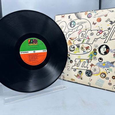 1969 Atlantic Records Led Zeppelin II Vinyl Album W/ Incorrect Led Zeppelin III Gatefold Sleeve - SD 8236