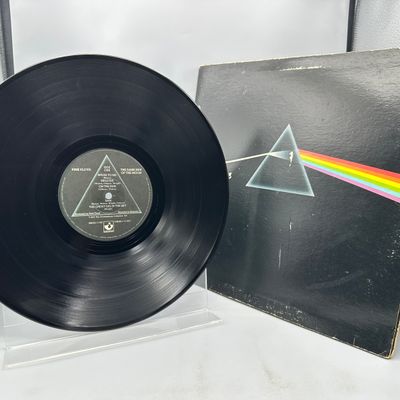 1973 Harvest Records Pink Floyd The Dark Side Of The Moon Vinyl Album - SMAS-11163