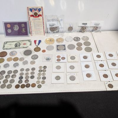 Sale Photo Thumbnail #217: Various Vintage & Modern U.S. Coins, Currency & Tokens - Some Silver