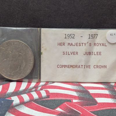 Sale Photo Thumbnail #122: 1977 United Kingdom Silver Jubilee Commemorative Crown - No Silver Content