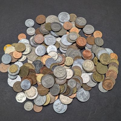 Sale Photo Thumbnail #345: 1.6 Lbs. of Various Vintage & Modern World Coins