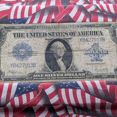 Sale Photo Thumbnail #7: 1923 Series $1.00 Silver Certificate Large Horse Blanket