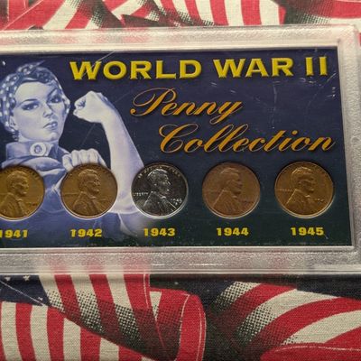 Sale Photo Thumbnail #253: 1941-45 WWII Lincoln Wheat Cent Collection in Display - 5 Total Coins