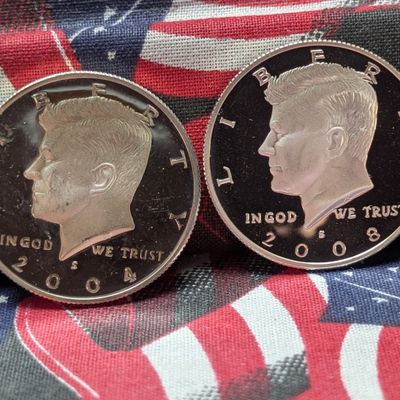 Sale Photo Thumbnail #415: 2004-S & 2008-S GEM PROOF Kennedy 90% Silver Half Dollars in Capsules (2 Coins)