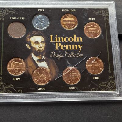 Sale Photo Thumbnail #125: Lincoln Cent Design Collection in Display w/ COA, Eight Coins