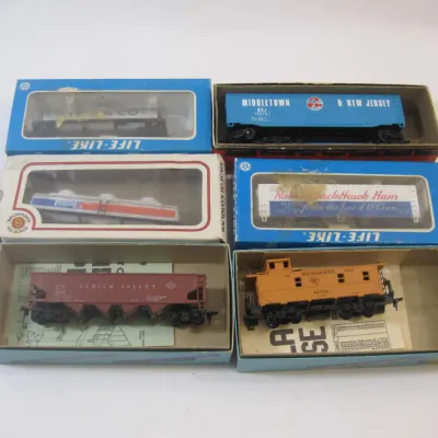 Sale Photo Thumbnail #411
