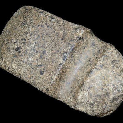 Sale Photo Thumbnail #145: 4" Three Quarter Grooved Axe, Central Iowa