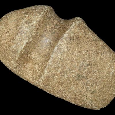 Sale Photo Thumbnail #151: 5 5/8" Three Quarter Grooved Axe, Posey Co., Indiana