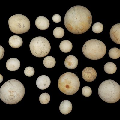 Sale Photo Thumbnail #368: Lot of Game Balls or Milling Stones, West Central Illinois