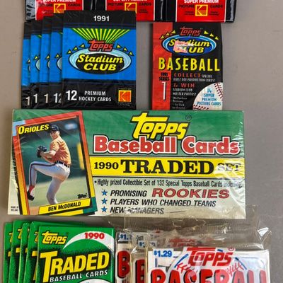 Lot 18 Topps Stadium Club Traded Set Sealed Packs