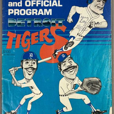 1982 Detroit Tigers Auto Yearbook Gossage Nettles