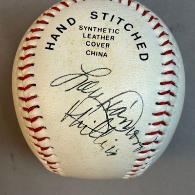 Dunlop LOU DIAMOND PHILLIPS Signed Baseball