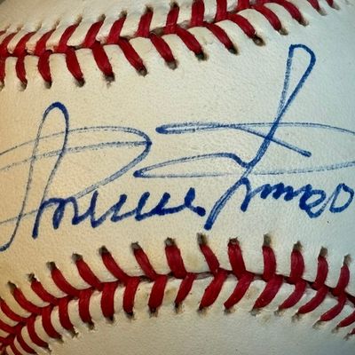 Minnie Minosa Single Signed Rawlings OAL Baseball