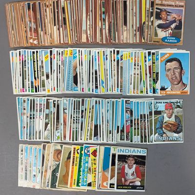 Lot 172 50s/60s Baseball Cards 1962 1966 67
