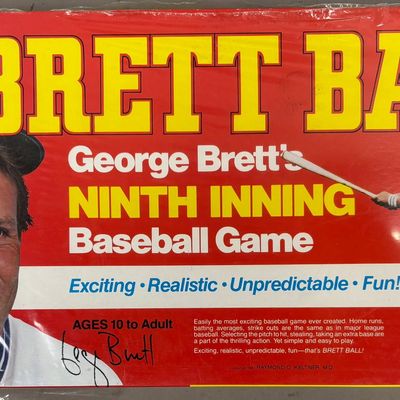 1981 BRETT BALL 9th Inning Baseball Game NOS