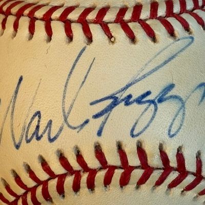Wade Boggs Single Signed Rawlings OAL Baseball