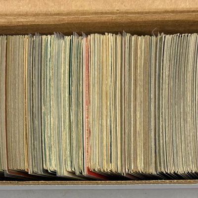 800 Count Box 50s-60s FOOTBALL Cards Stars Hofers