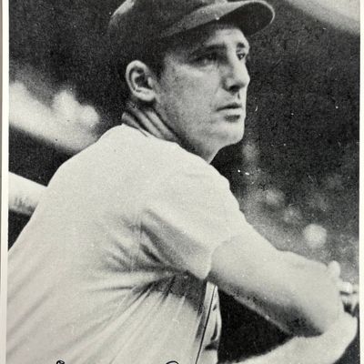 Hank Greenberg Signed 8x10 Tigers Photo w/ JSA