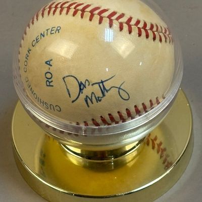 Don Mattingly Signed Rawlings Brown OAL Baseball