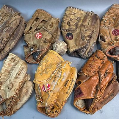 Lot 9 Vintage 70s 80s Rawlings Baseball Gloves
