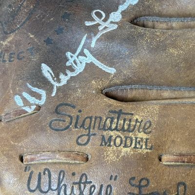 Whitey Ford Signed Spalding 42-241 Baseball Glove