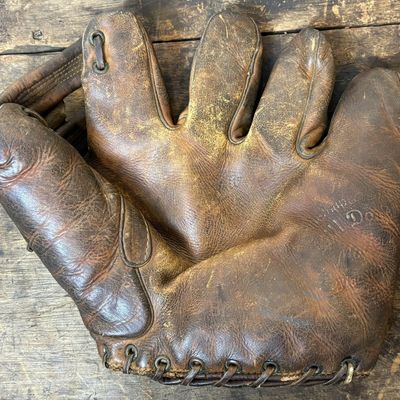Rawlings Bill Doak Improved 5BD Baseball Mitt
