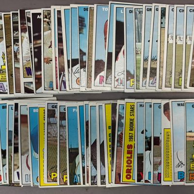 60 Card Count 1967 Topps Baseball Card Lot