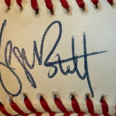 George Brett Single Signed Rawlings OAL Baseball
