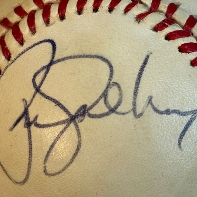 Ryne Sandburg Single Signed Rawlings OAL Baseball