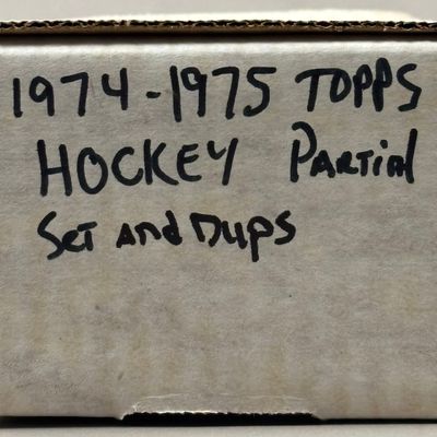 1974-75 Topps Hockey Partial Set & Duplicate Cards