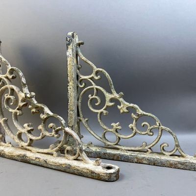 Pair Metal Outdoor  Brackets