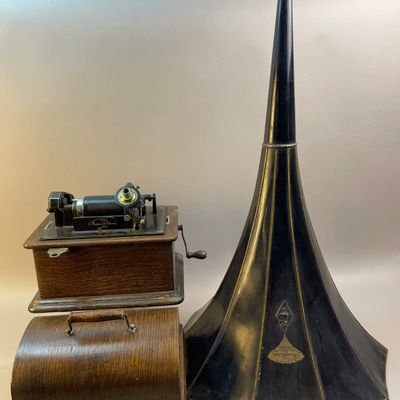 Antique Thomas A Edison Phonograph Early 1900s