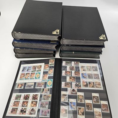 A LARGE WORLD MINT STAMP COLLECTION - BIRDS AND ANIMALS.