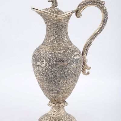 A MAGNIFICENT INDIAN COLONIAL SILVER WINE CLARET JUG. India, c. 1880