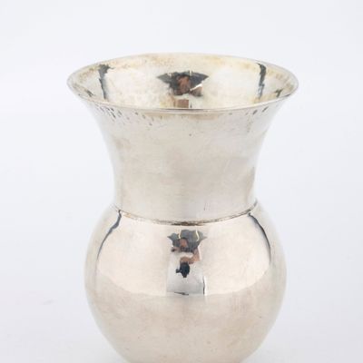 A HANDMADE STERLING SILVER KIDDUSH CUP. Israel, c. 2010